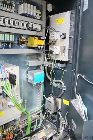 Centro de usinagem vertical DMG MORI SEIKI DMC 1035 V ecoline