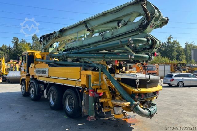 Betonpompwagen MAN TGA 41.440 8x4 Hallenpumpe 31M-5