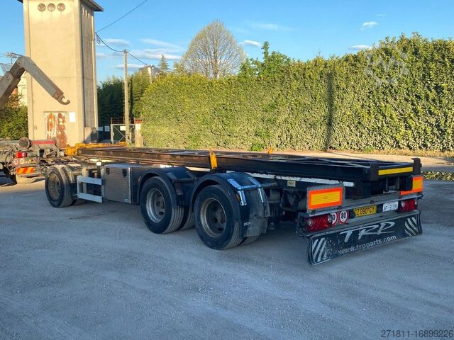 Rimorchio scarrabile CARDI RIMORCHIO CARDI SCARRABILE RIBALTABILE PNEUMATICO