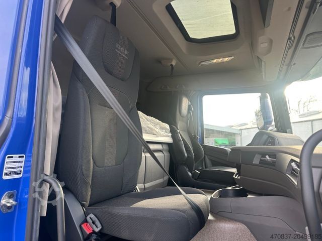 Standard tractor unit DAF XD 450 FD / 2 Kreis Hydraulik / Retarder