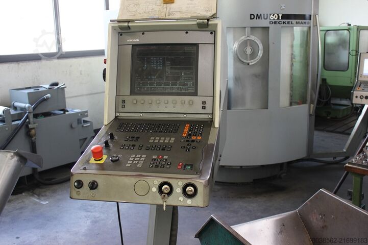 Universeel bewerkingscentrum Deckel Maho DMU 100 T
