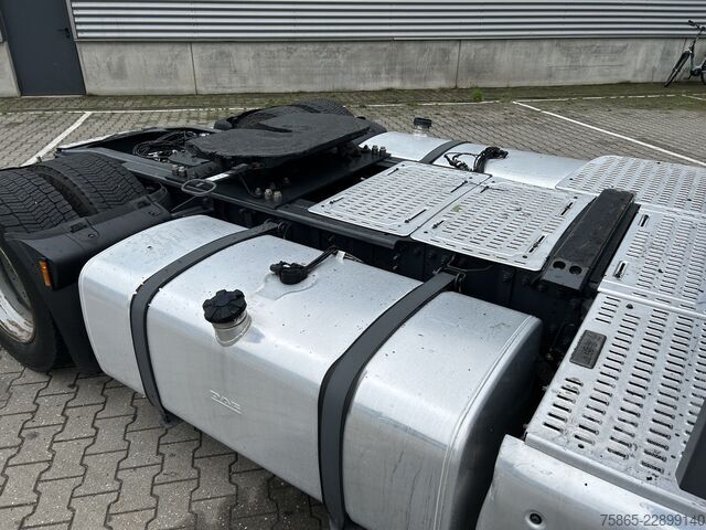 Standard-SZM DAF XF 450 FT SC / 755 dkm / Tacho V2 / 2 Tanks / S...