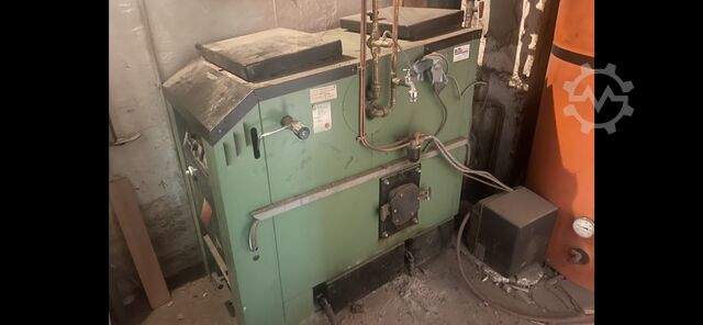 Energiebesparende ketel Hertz 43 50 kw 95 graden doorstroming 3 bar druk Buffertank 1000 liter olieb Hertz 43 / 50