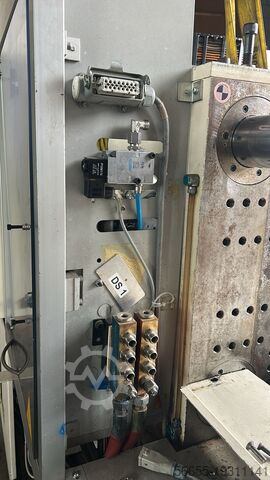 Máquina de moldeo por inyección KraussMaffei 80-220C2 61004709