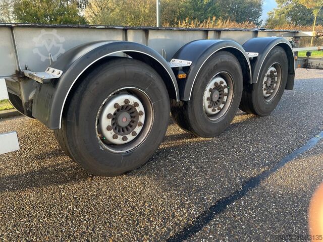 Containertransport Van Hool 3B2015 Chassis / 20-40-45 FT / SAF Axles / Disc...