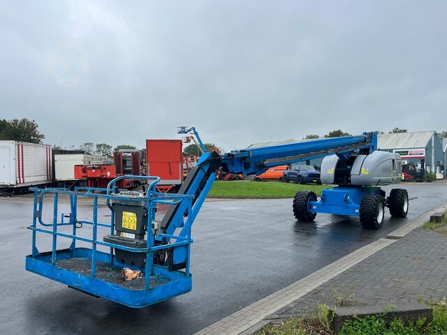Plataforma de trabalho telescópica JLG 860SJ