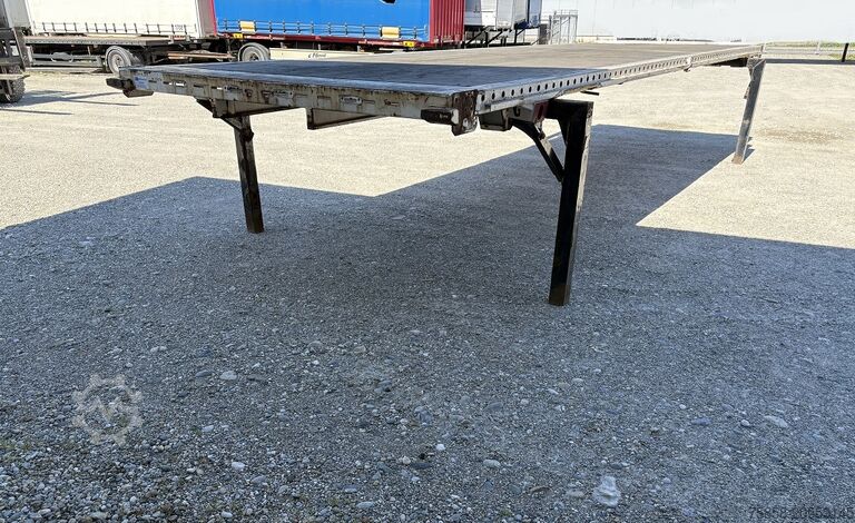 Intercambiable con plataforma abiertaCambiador de plataforma con plataforma Krone Plattform 7,82m Multilockaußenrahmen