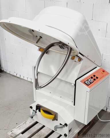 Spirálový hnětač WP UC 80 A