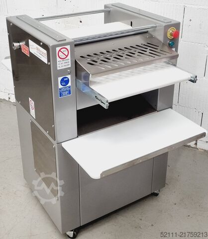 μηχάνημα σχηματισμού κρουασάν Mica HWM 500 4C