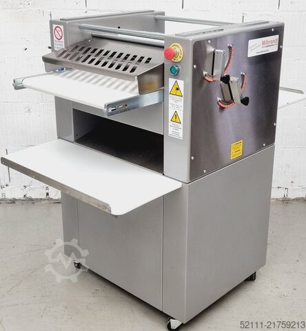 μηχάνημα σχηματισμού κρουασάν Mica HWM 500 4C
