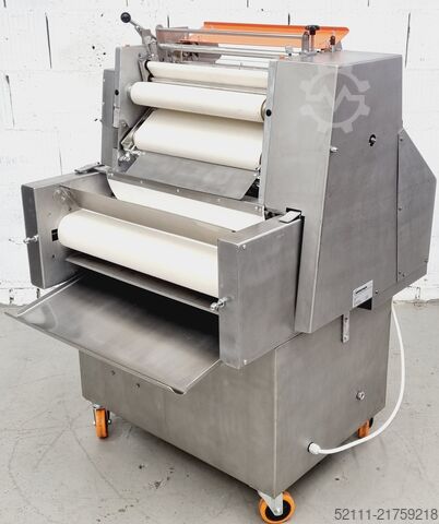 Croissantformningsmaskin Universum HWM 50/70