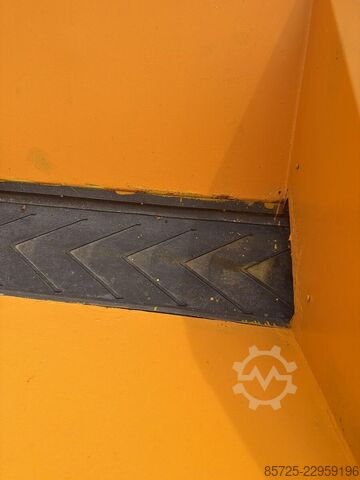 Strooiwagen Esve Trailerfabriek BV