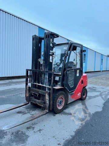 Empilhadeira frontal HANGCHA CPC D25