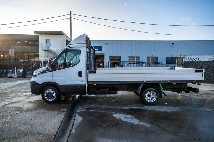 Laadplatform IVECO DAILY 40C170 - 24 488 KM
