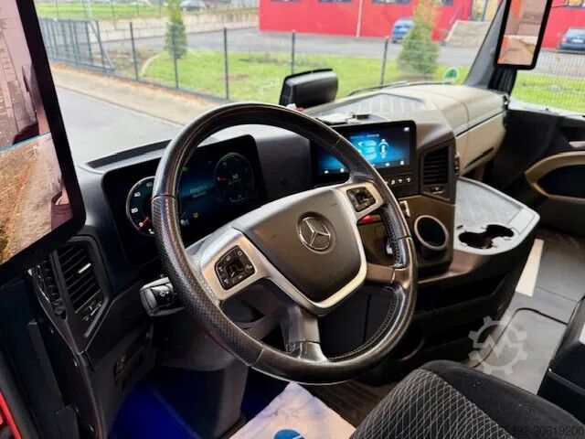 Volume SCM Mercedes-Benz Actros 1848 GigaSpace/Retarder/Voll Luft/Eu6d