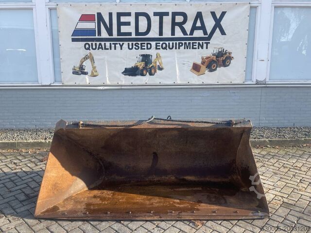 Łopata  RIMAN HYDRAULIC FRONT BUCKET FOR JCB 3CX