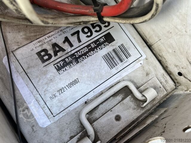 Carretilla elevadora baja BT LPE200