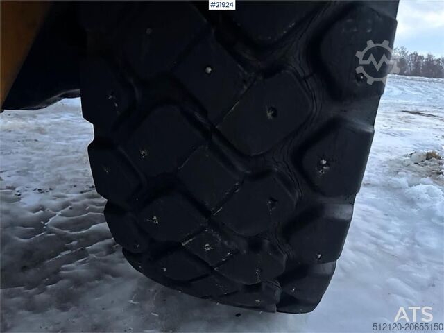 Hjullastare Volvo L70 Wheel Loader with Folding Wing Bucket, Pallet