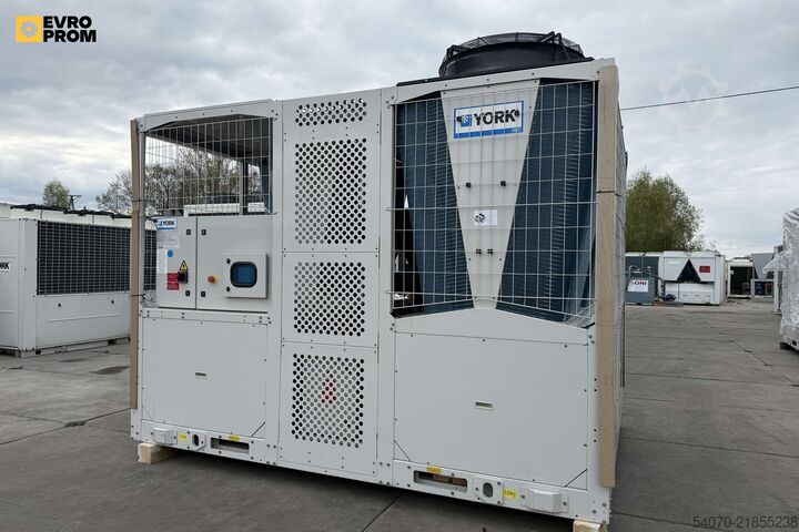 Chiller/tepelné čerpadlo New Industrial Сhiller/Heat pump YORK 159/160 kW | With warranty