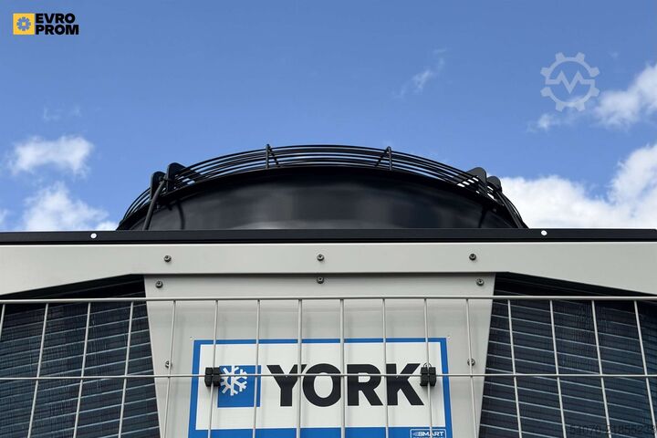 Chiller/tepelné čerpadlo New Industrial Сhiller/Heat pump YORK 159/160 kW | With warranty