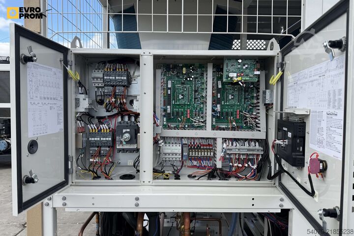 Chiller/tepelné čerpadlo New Industrial Сhiller/Heat pump YORK 159/160 kW | With warranty
