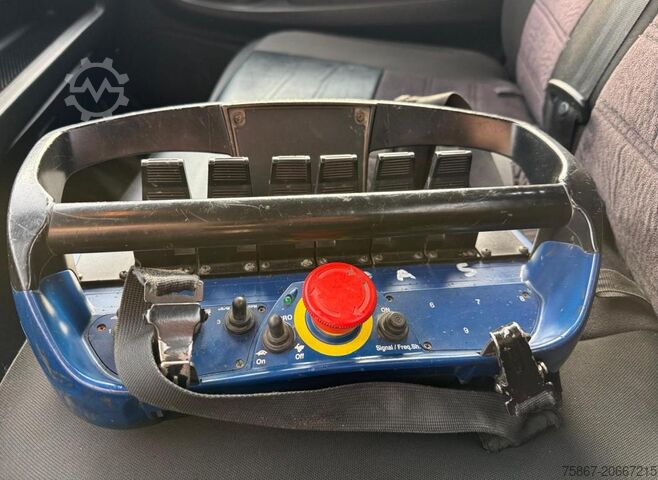 Camion à benne basculante Iveco DAILY 35C14