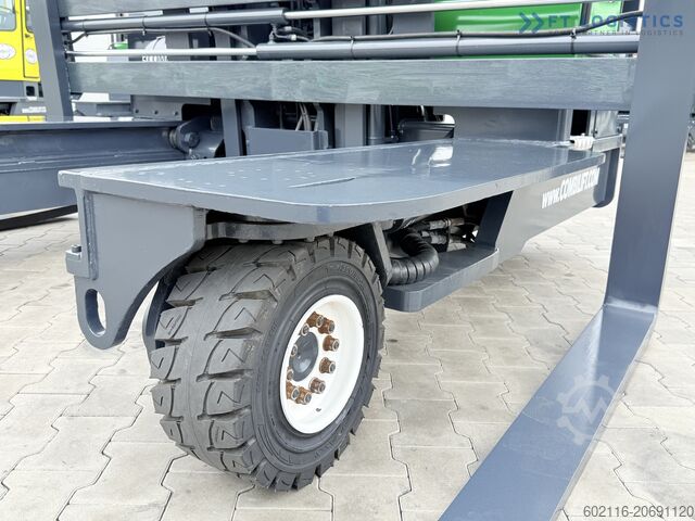 Wózek widłowy czterokierunkowy Combilift C4500 DIESEL DUPLEX WIDE FORK POSITIONER