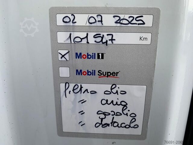 Κλειστό βαν Renault Trafic T27 Van  - Km: 105.000  -