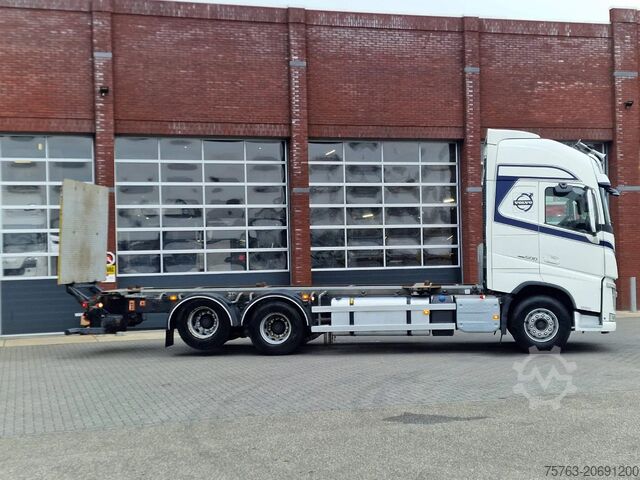 BDF system Volvo FH 13.500 Globetrotter XL 6x2 - BDF - Loadlift ...