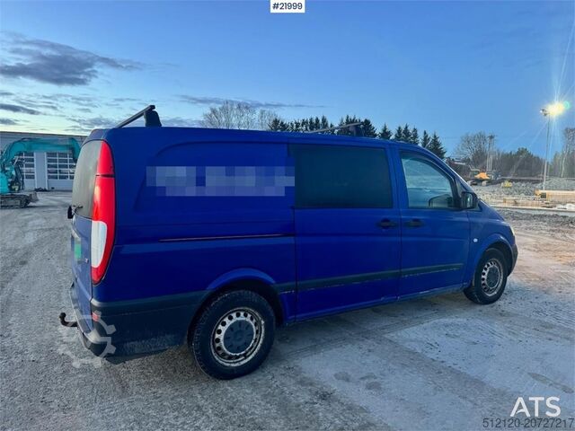 Kombi med högt tak Mercedes-Benz Vito 111 CDI m/ 2 sett dekk.