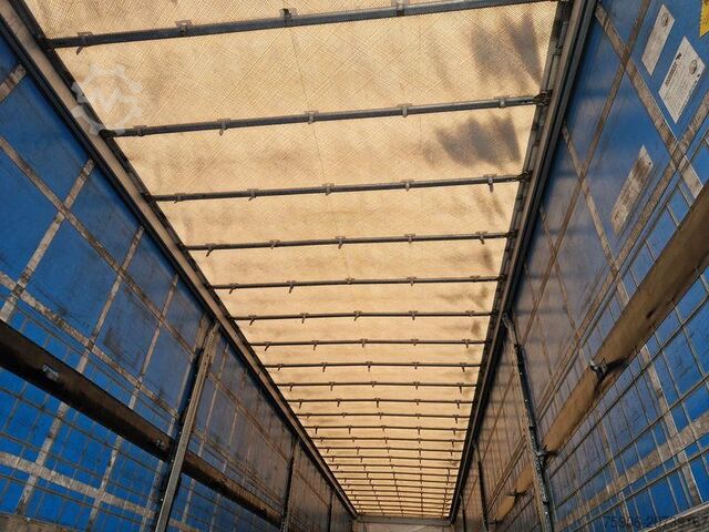 Semi-remorque Schmitz Cargobull TAUTLINER