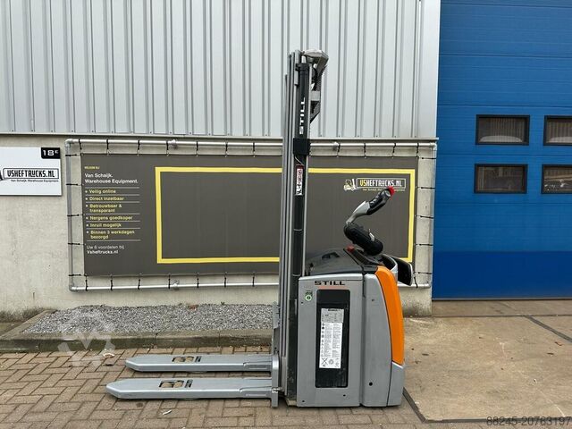 Still VS-22548 electric stacker, 5,466 mm initial lift STILL EXV-SF14