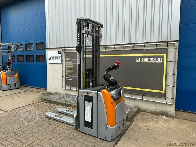Still VS-22548 electric stacker, 5,466 mm initial lift STILL EXV-SF14