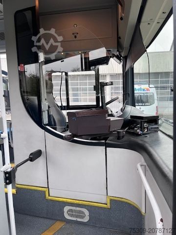 Autocarro interurbano MAN A 78 - AC - Gurte - 100km/h - 41/43 - Euro 5 EEV