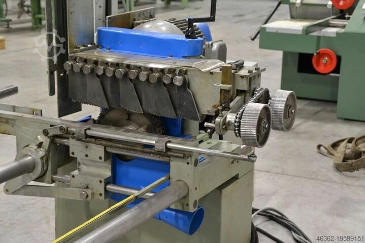 Formating feeder Friulmac