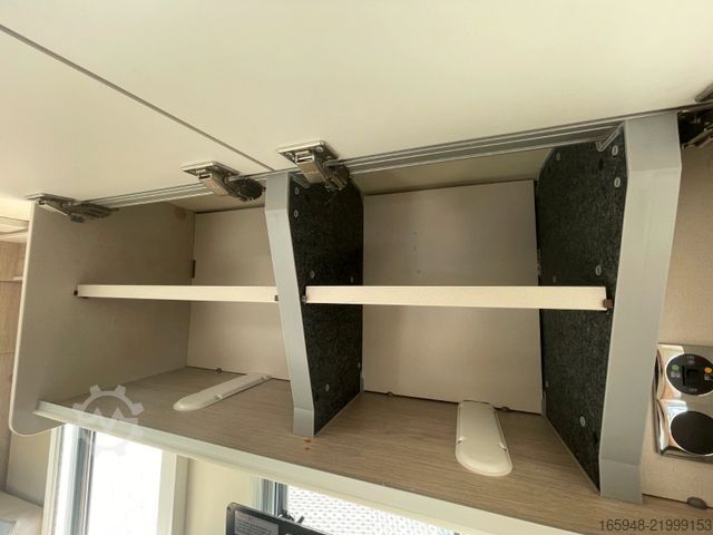 Camper semintegrato BÜRSTNER Lineo T 620 Freistaat Edt. | Viel Ausstattung!