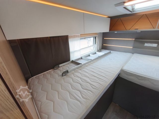 Półzintegrowany kamper LMC Tourer  H 730 G  ,Hubbett, Navi,Wintertauglich