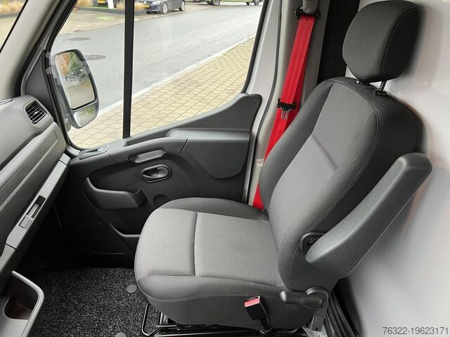 Koffer Renault MASTER E-TECH FWD 3T5 L2H1 52 KWH / GESLOTEN L...