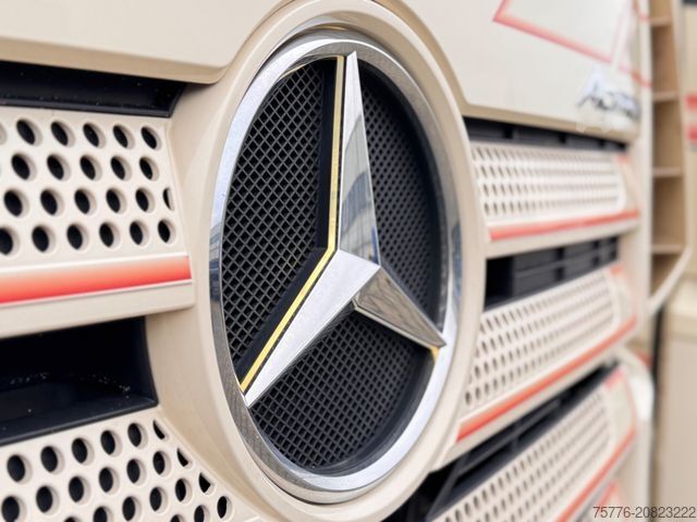 Τυπική μονάδα τράκτορα MERCEDES-BENZ 1848 Actros 5  GigaSpace Retarder Blatt/Luft