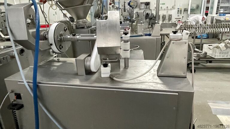 Maszyna do przetwórstwa mięsa Handtmann PVLH 228 PLUS