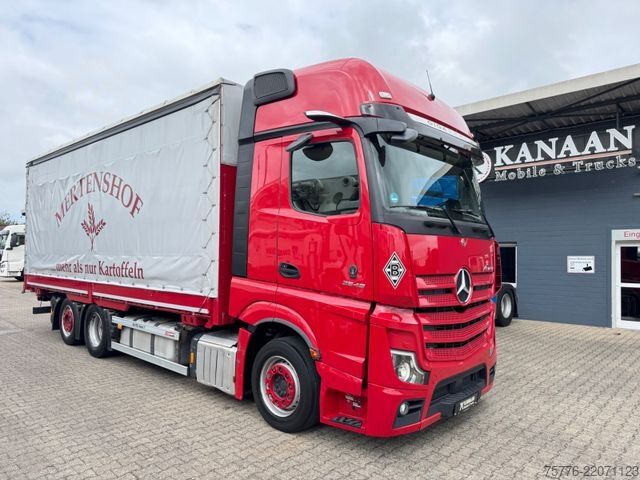 Kamion sa ravnom platformom i ceradom MERCEDES-BENZ 2548 Actros 5 L 6x2 Lowliner BDF