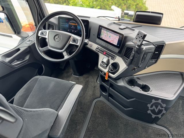 Felépítménycserélő teherautó MERCEDES-BENZ 2553 Actros 5 L Öl-Retarder 2548 45 58 Lenkachse