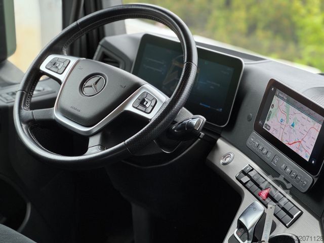 Felépítménycserélő teherautó MERCEDES-BENZ 2553 Actros 5 L Öl-Retarder 2548 45 58 Lenkachse