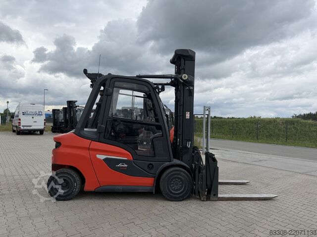 Diesel vorkheftruck Linde H35D-01/1202