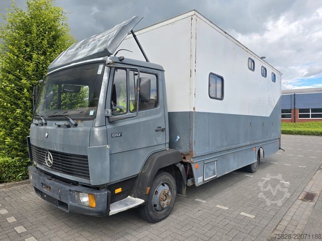 Φορτηγό κουτί (κουρμπαριστό) MERCEDES-BENZ Ecoliner 817