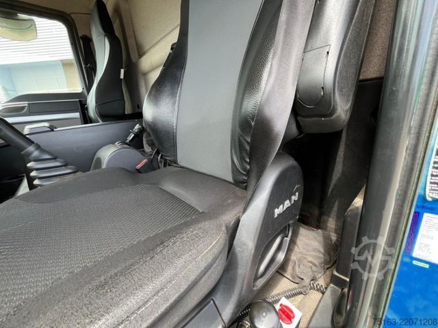 Tipvogn varebil MAN TG-L 8.190.4x2 BL 2-Achs Kipper Kran Hiab 078+Gr