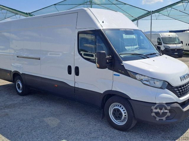 Fourgon tôlé IVECO DAILY 35S16 - 4100