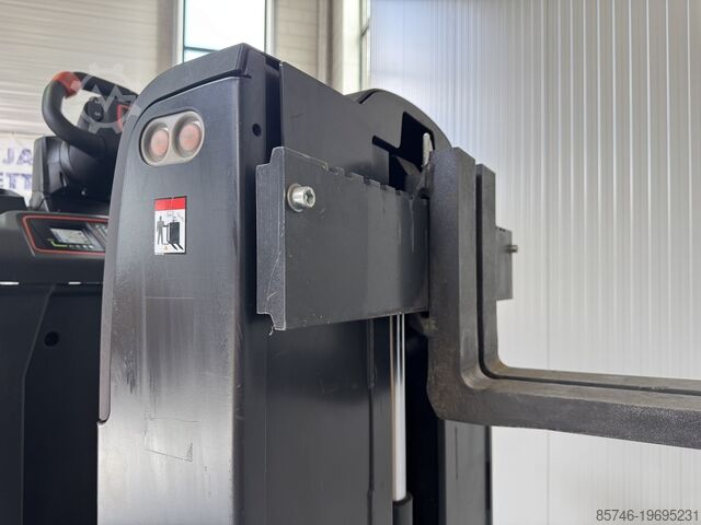 V * DEMO !!! LINDE V  * DEMO !!