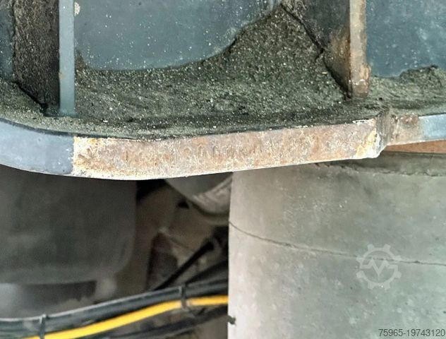 Skåpsemitrailer LAMBOO T03 ISOLATED BOX + HEATER STEERING AXLE L