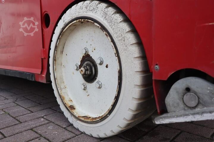 Schaarlift PB Lifttechnik S225-12ES Electric, 4x2 Drive, 22.5m Working Heigh